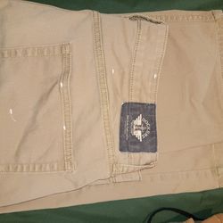 Docker All Season Technology Khakis Size 36×30 