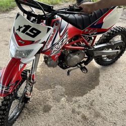 150cc APOLLO Dirt Bike 
