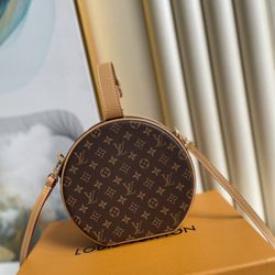 Louis Vuitton Boite Chapeau Glam Bag