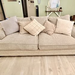 Couch Sofa & love seat SET -Pillows included