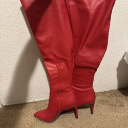 Red Boots 