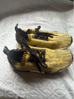 Adidas shoes size 10.5 like new