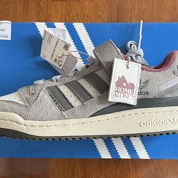 Adidas Forum 84 Low “Home Alone 2”