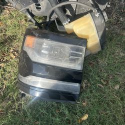 16 silverado  ltz headlight 