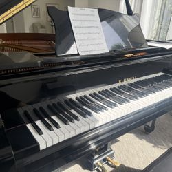 Kawai Grand piano 