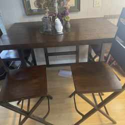 Bar Top Dinning Table 
