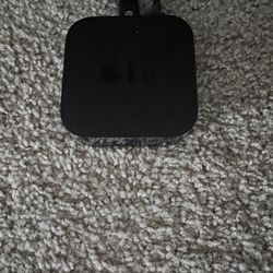 Apple TV (A1625) Streaming Device (32GB, 2nd Generation)