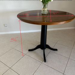 Breakfast Table/ Entrance Table 