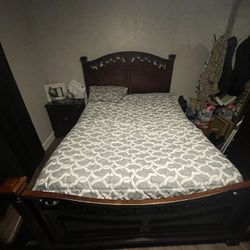 Bed Frame Queen 