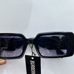 Black Designer Sunglasses 