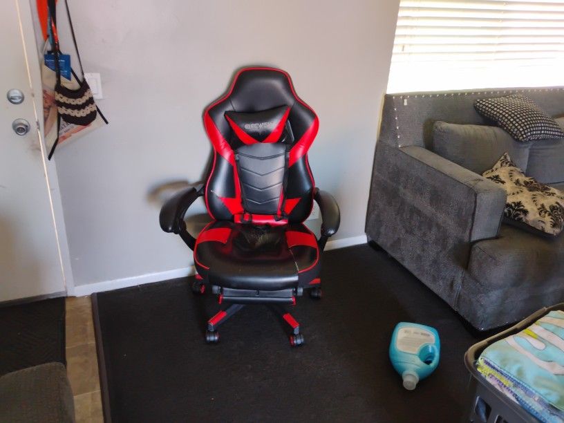 Elecwish Chair