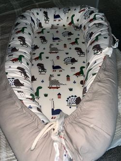 Baby lounger