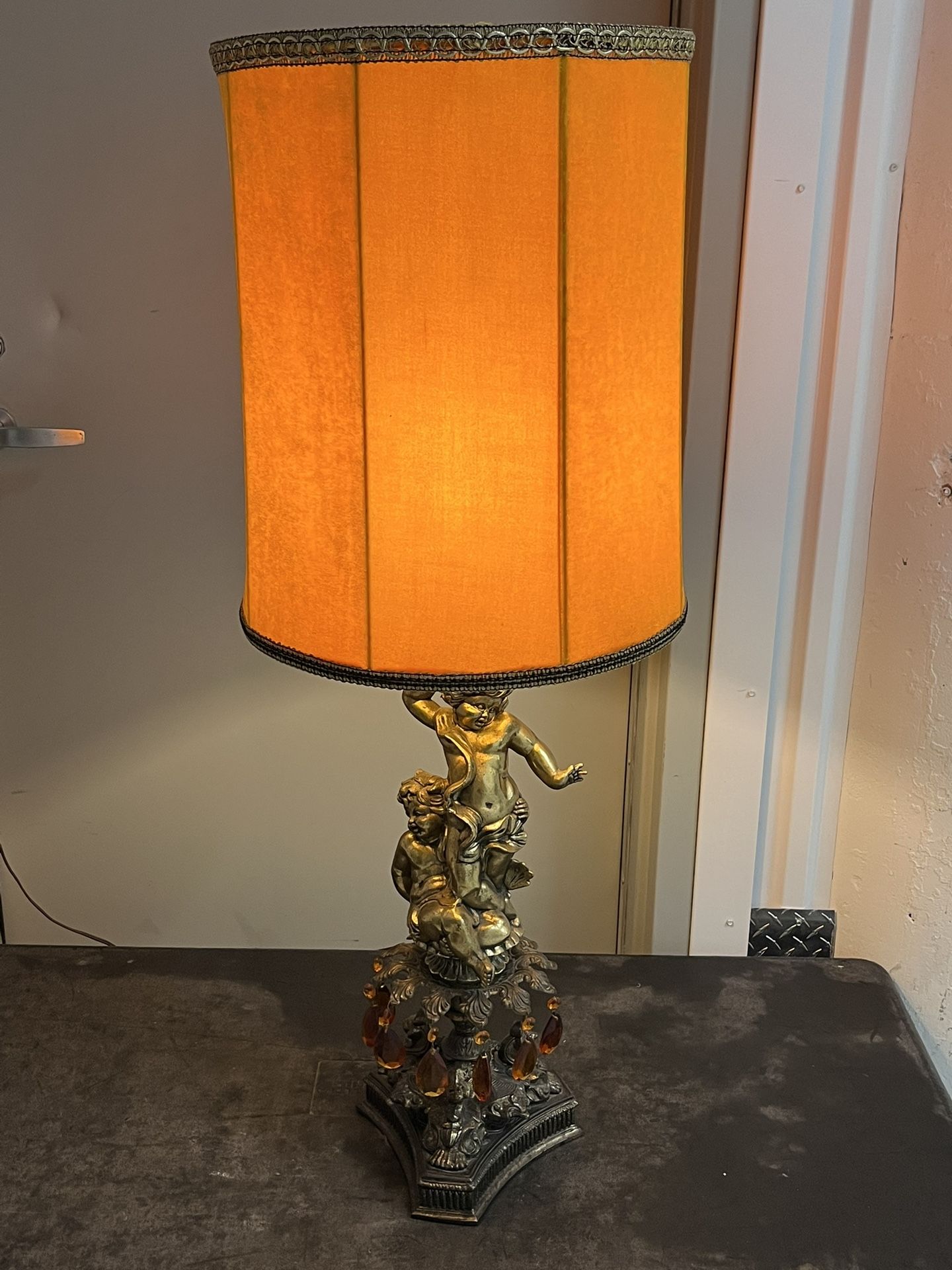 Vintage Large Accurate Cast Co. Cherubs Table Lamp 42”