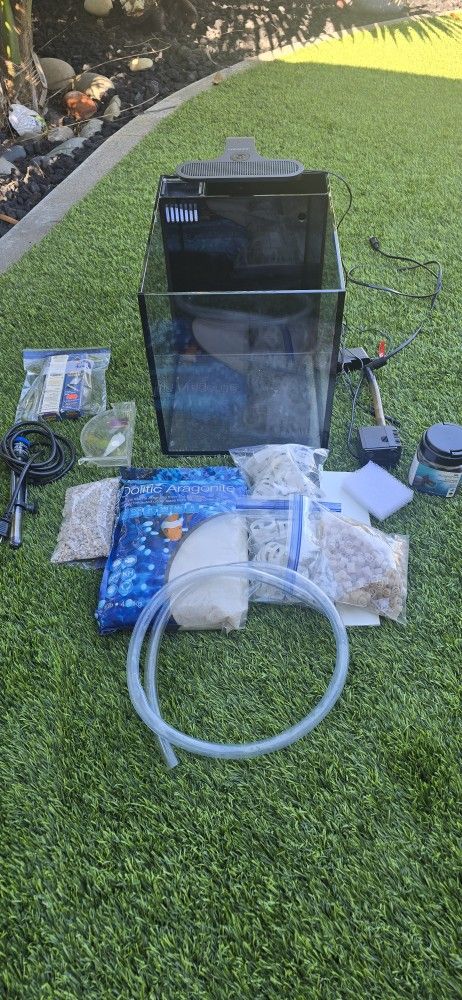 Saltwater Fish Tank. Complete Setup