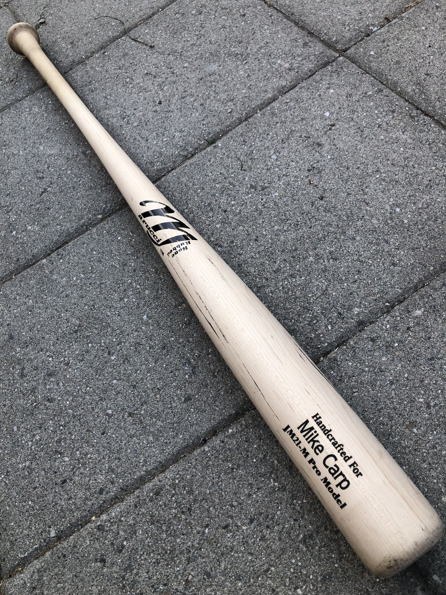 Marucci Pro Wood Baseball Bat Sz 34” Top Quality Black Ink Dot Bat Excellent Condition Have More Equipment Available 