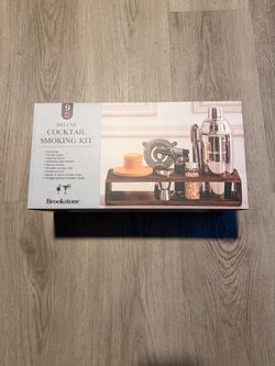 NEW Brookstone Deluxe 9-Piece Cocktail Smoking Kit – Unopened