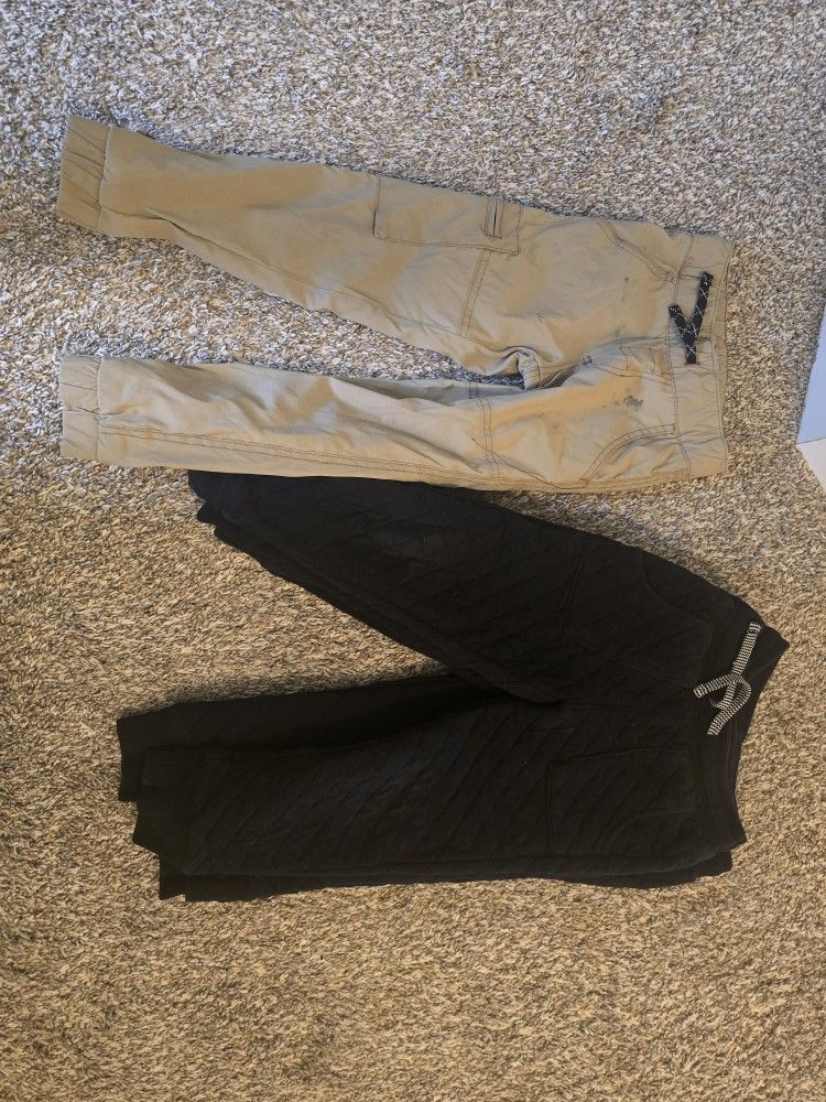 Free Size 4t Joggers(5 Of Them)Some Have A Little Used On The Knees N Khaki Fleeced Is Size Small