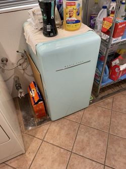 Refrigerator Small