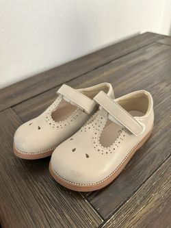 Toddler shoes