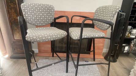 Haworth Improv Stools Designed by Tom Edwards - Pair