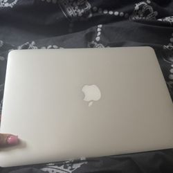Macbook Air 13”