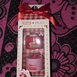 Strawberry Shortcake Lip Balm Set