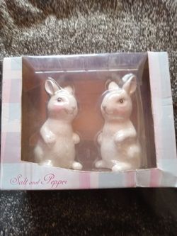 Easter Bunny Salt And Pepper Shakers
