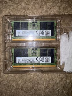 Samsung 32GB DDR5 SODIMM RAM Kit (2x16GB)