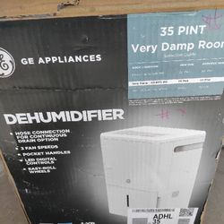 💢Selling Ge Dehumidifier💢