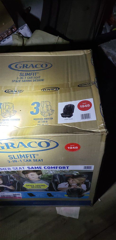 Graco Slim Fit 3 In 1 Car Seat Brand New Never Opened