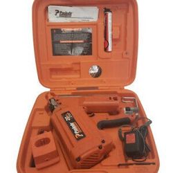 Paslode 900420 Cordless IMCT Framing Gun Nailer. 