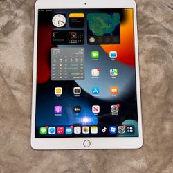 Apple iPad Air (3rd generation) Rose gold color