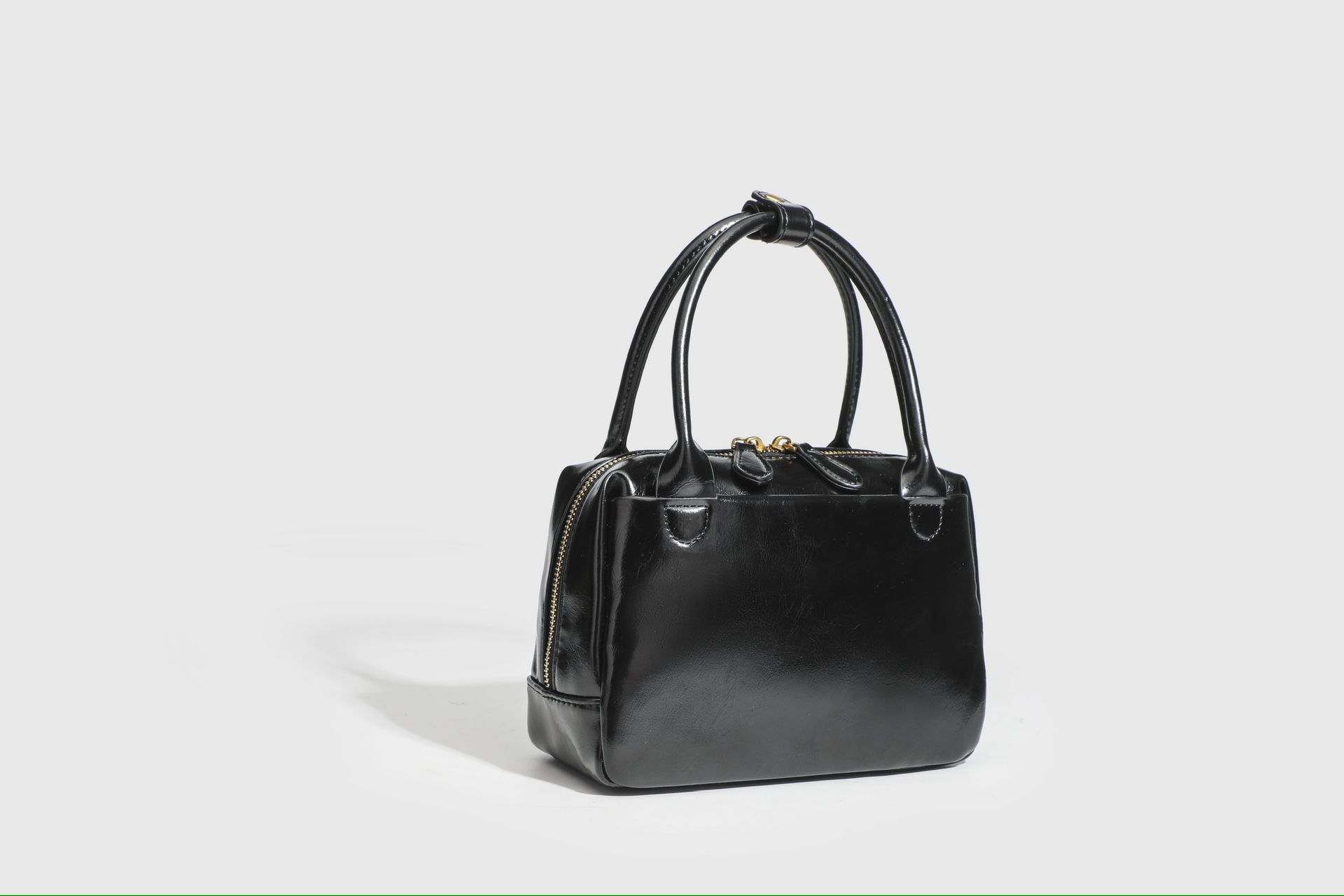 Black fashionable women’s bag