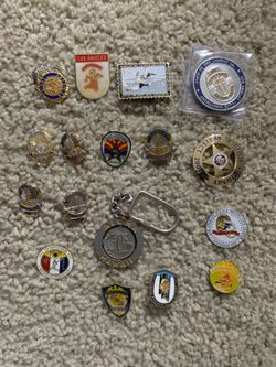 Police Pins Lot + LAPD Challenge Coin – Collectible Badges & Souvenirs