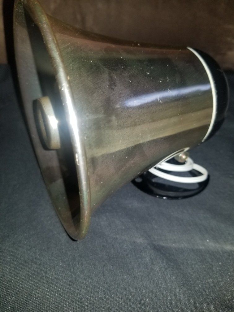 Trumpet Horn Speaker Sigma