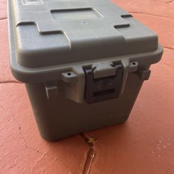 Plano Storage Trunk Model 1719