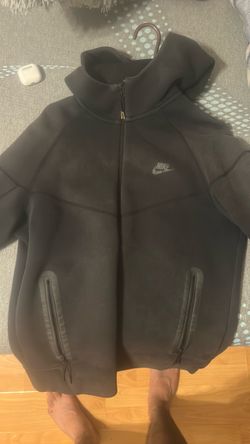Nike tech