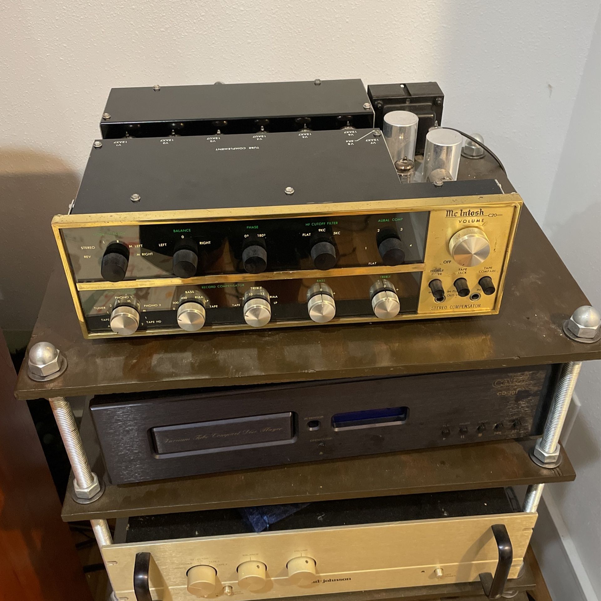 Mcintosh C20 Pre Amplifier