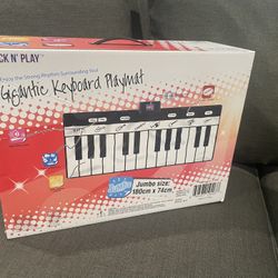 New Click N’ Play Gigantic Keyboard Playmat