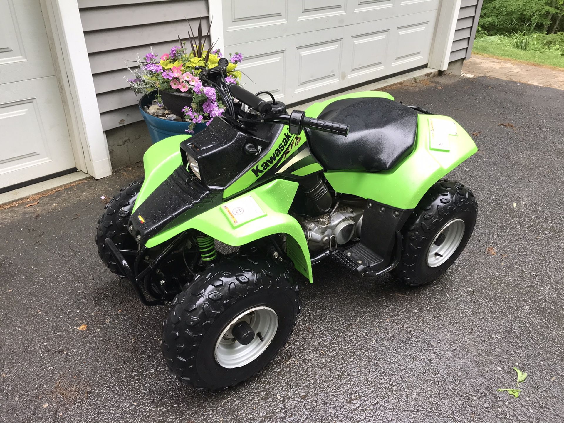 Kawasaki KFX80 quad