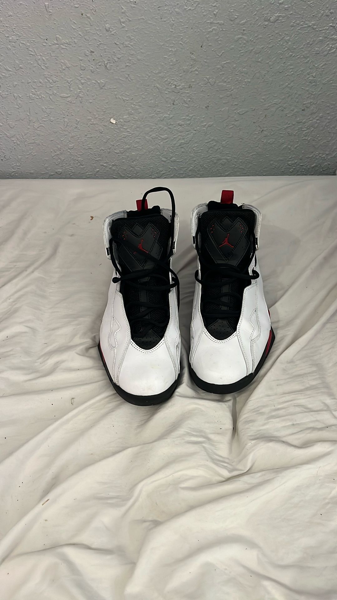 Jordan True Flight Varsity Reds