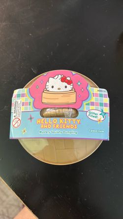 Hello kitty dumpling squishy