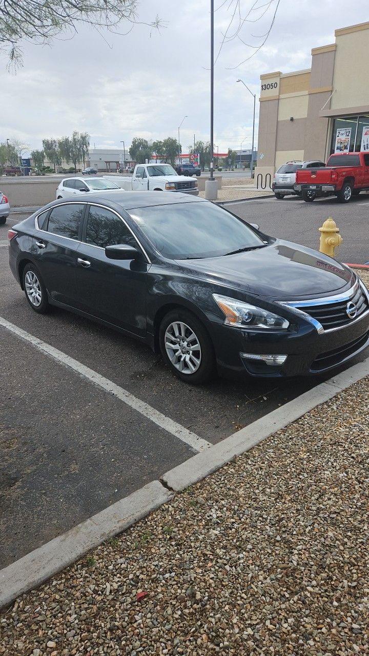 Nissan Altima 