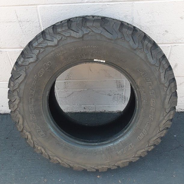 Set Of Four 235/75R15 BFGoodrich All Terrain KO2 Tires for Sale in San Diego, CA OfferUp