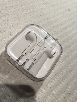 Original Apple headphones for the 6s and down with jack