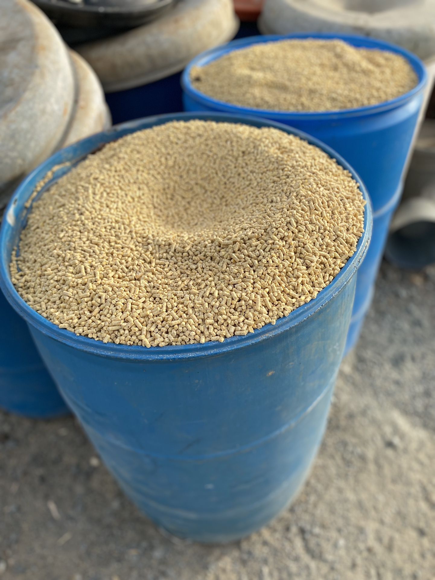 Chicken Feed / Alimiento