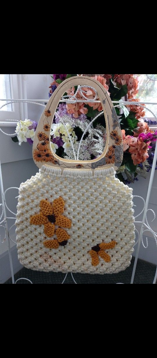 Lux Woven Handbag