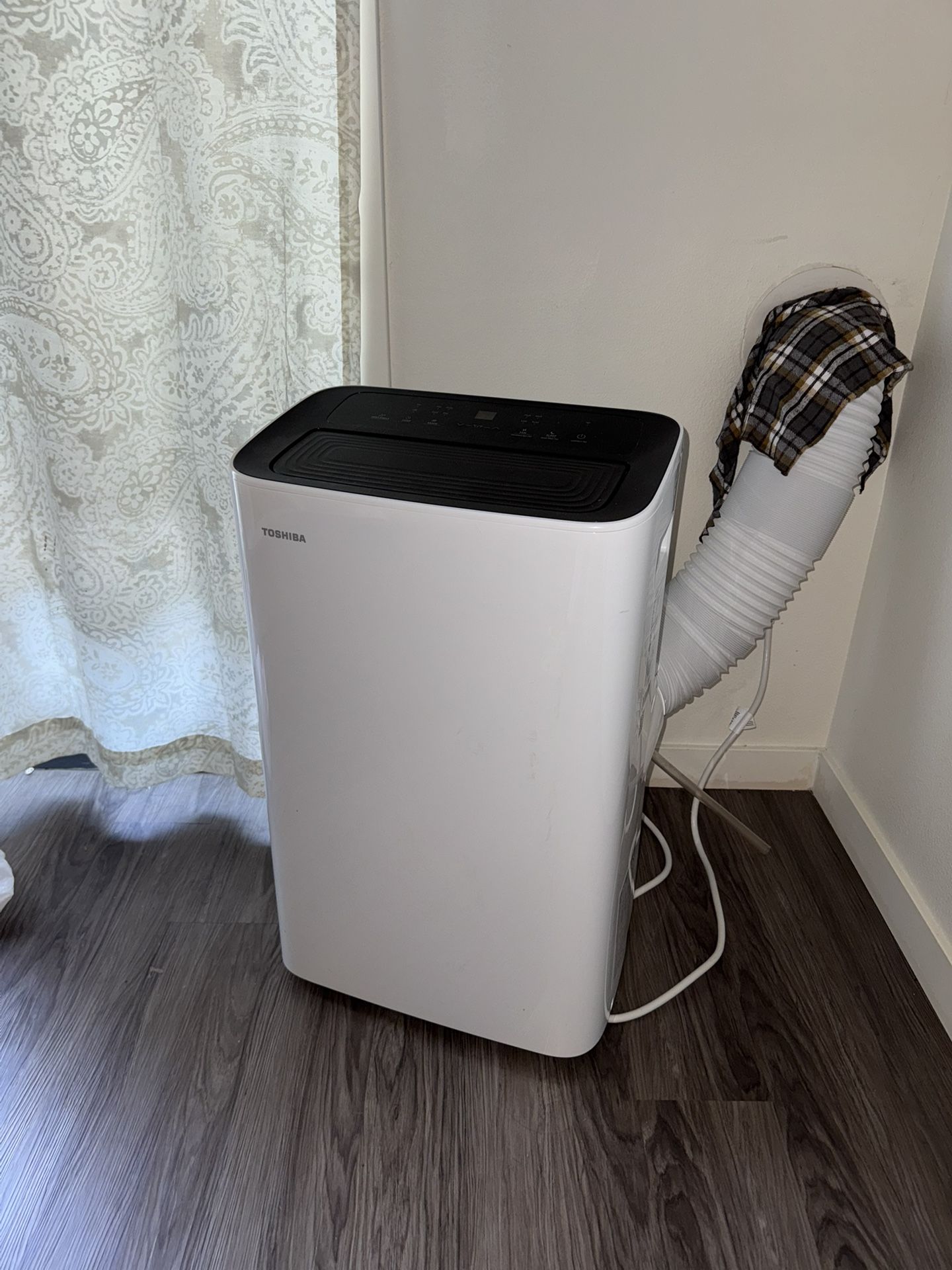 Toshiba AC Unit
