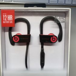 Apple A1747 Beats Powerbeats3 Wireless Headphones