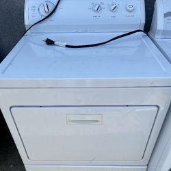 Gas Dryer Brand Kenmore Heavy Duty Everythin Works 3 Months Of Guarantee